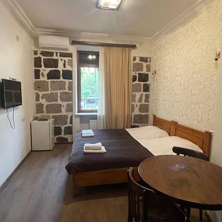 Studio Boutique Hotel At Cascade Erywań Zewnętrze zdjęcie