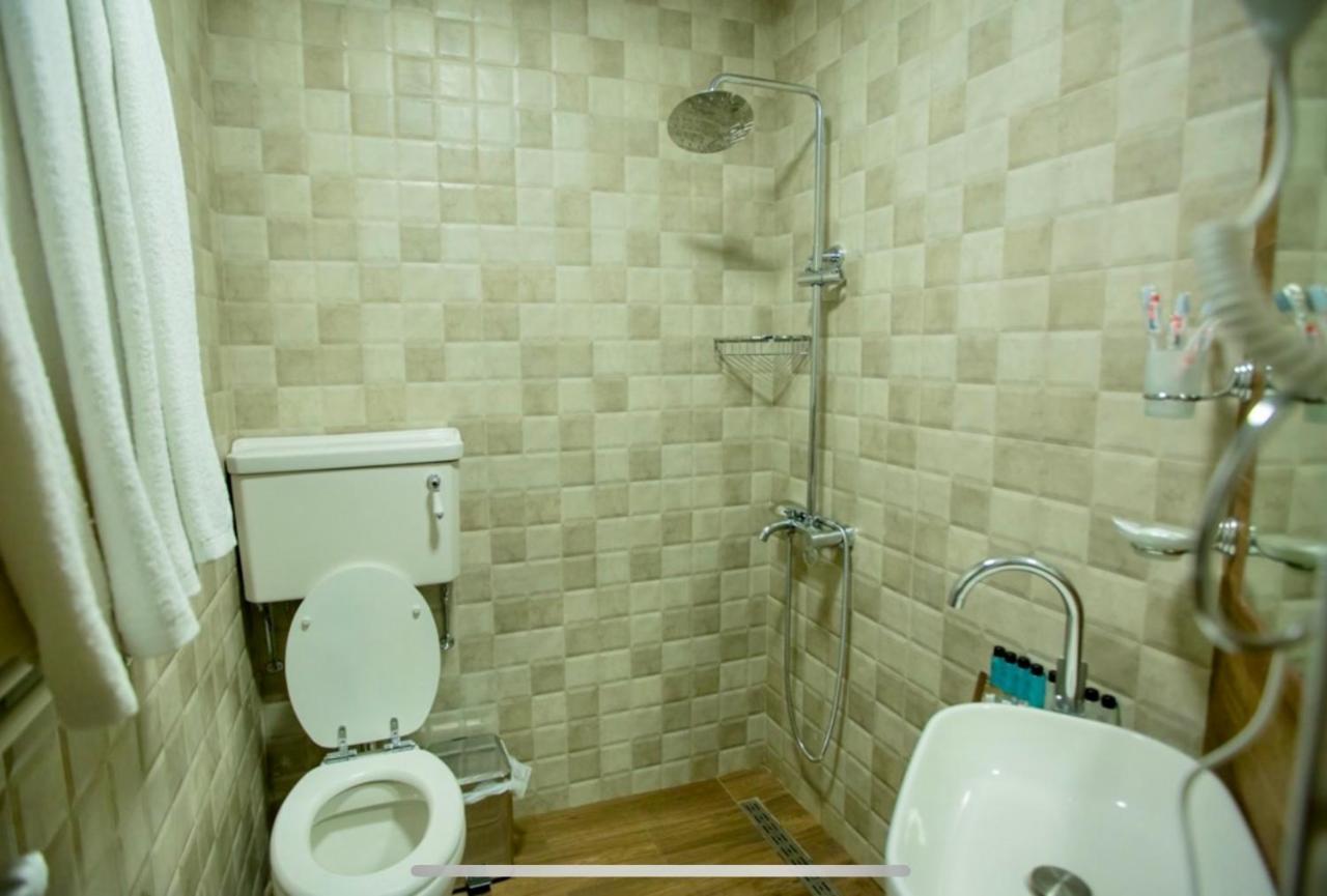 Studio Boutique Hotel At Cascade Erywań Zewnętrze zdjęcie