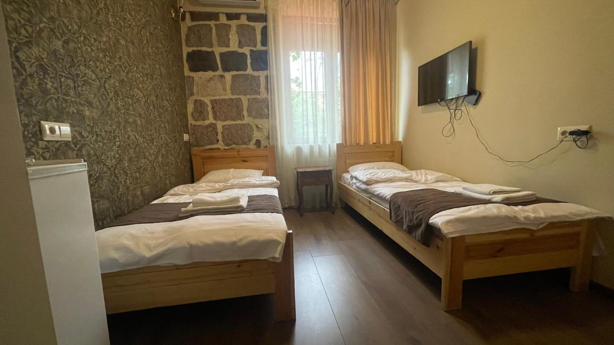 Studio Boutique Hotel At Cascade Erywań Zewnętrze zdjęcie