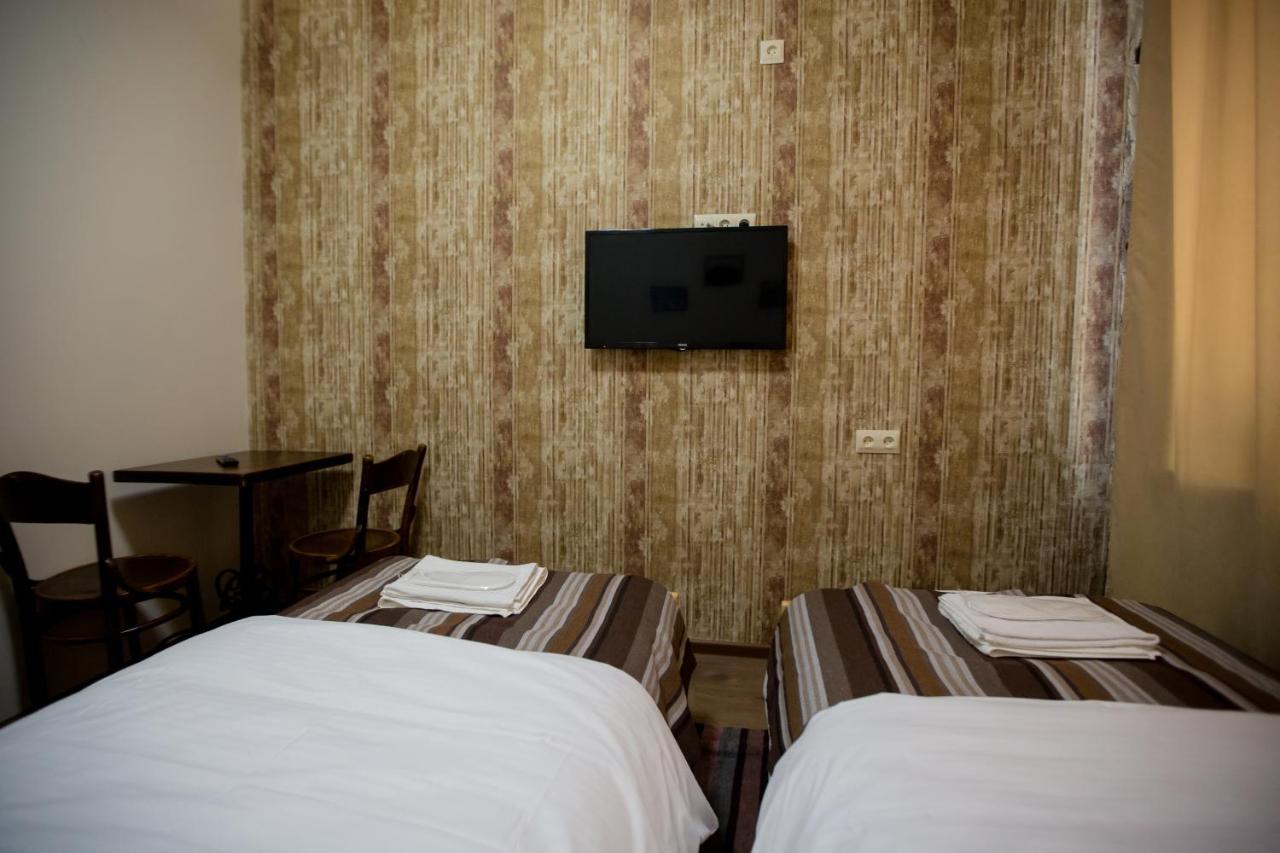 Studio Boutique Hotel At Cascade Erywań Zewnętrze zdjęcie