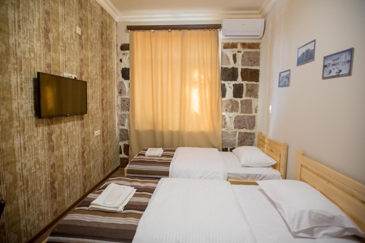 Studio Boutique Hotel At Cascade Erywań Zewnętrze zdjęcie