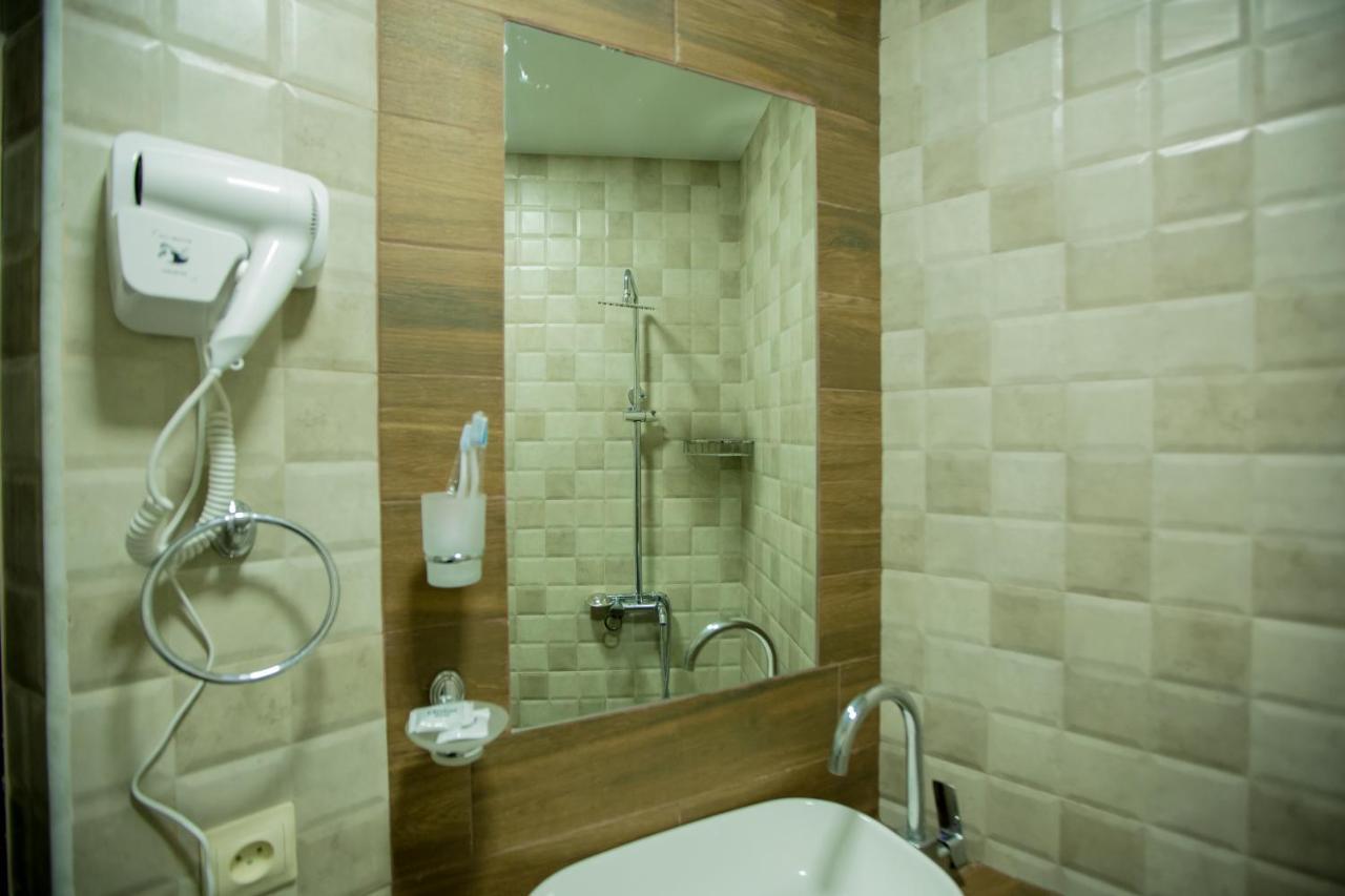 Studio Boutique Hotel At Cascade Erywań Zewnętrze zdjęcie