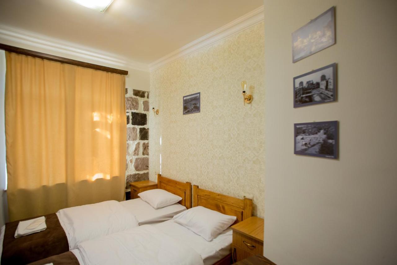 Studio Boutique Hotel At Cascade Erywań Zewnętrze zdjęcie